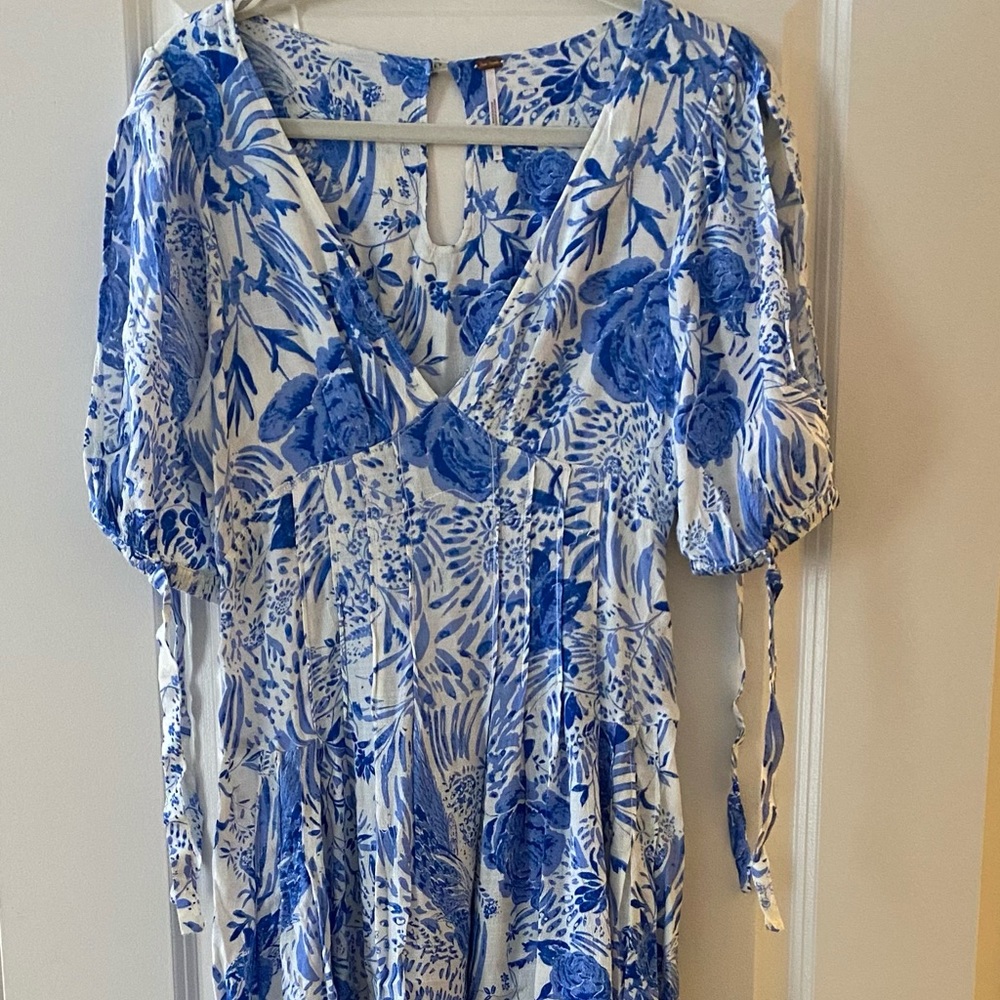 FREE PEOPLE Midi Dress